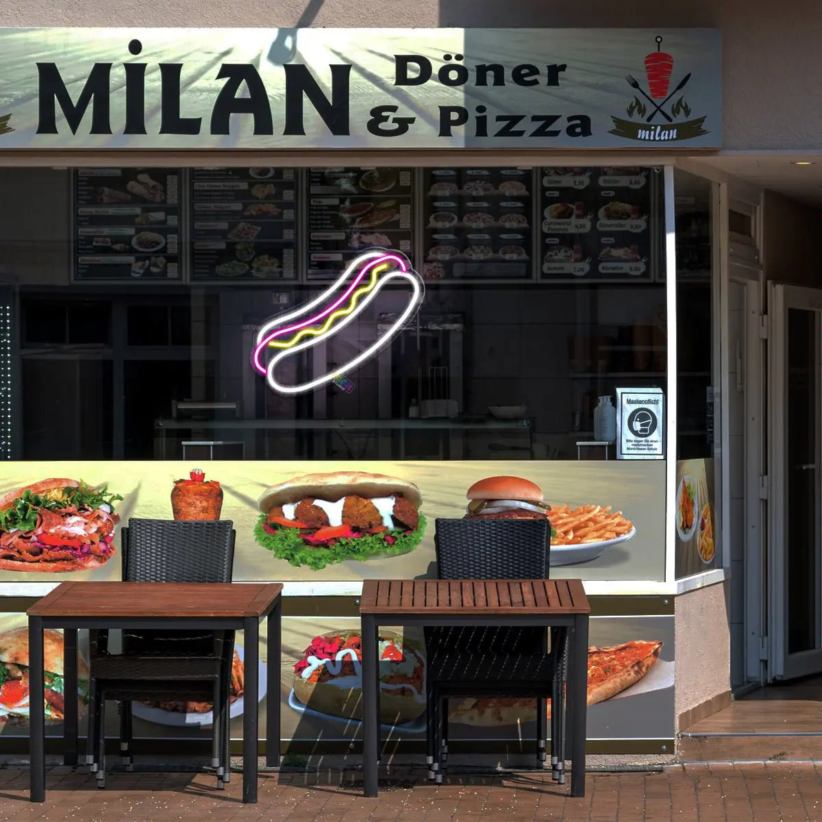 Hotdog neon sign