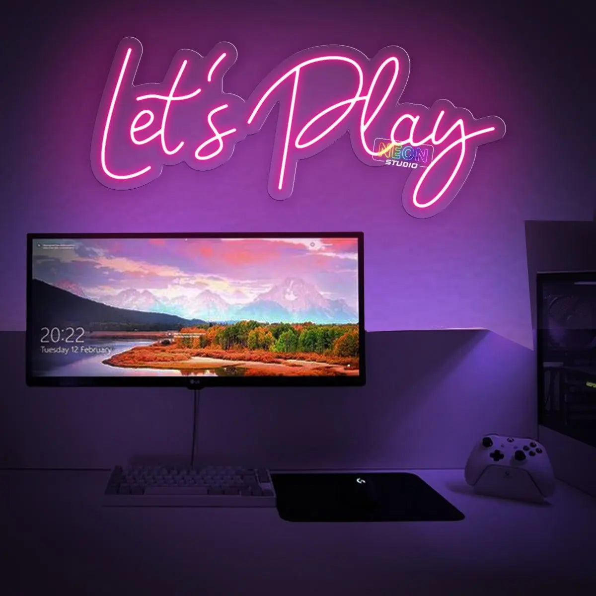 Let's Play neon sign