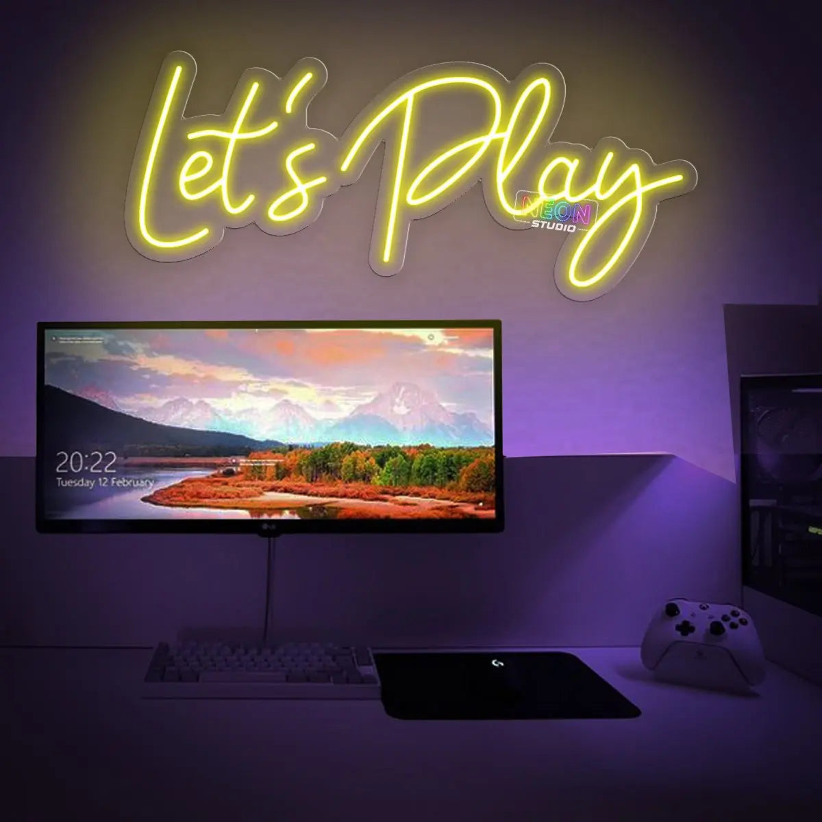 Let's Play neon sign
